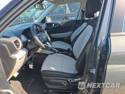2025 Hyundai Venue SEL - zdjęcie 7 z 27 - miniatura