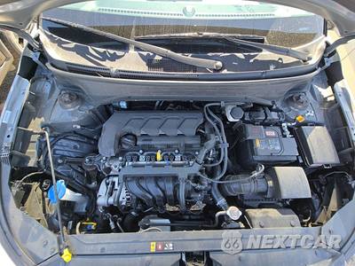 2025 Hyundai Venue SEL - zdjęcie 15 z 27 - miniatura