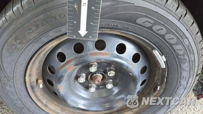 2010 Toyota Corolla LE - zdjęcie 15 z 18 - miniatura