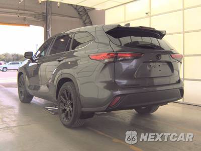 2023 Toyota Highlander LE - zdjęcie 6 z 21 - miniatura