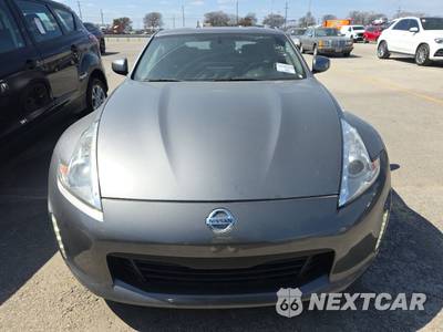 2015 Nissan 370Z Coupe - zdjęcie 2 z 20 - miniatura
