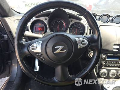 2015 Nissan 370Z Coupe - zdjęcie 10 z 20 - miniatura