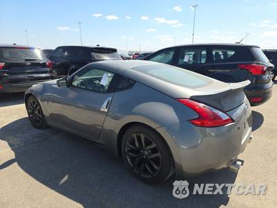 2015 Nissan 370Z Coupe - zdjęcie 6 z 20 - miniatura