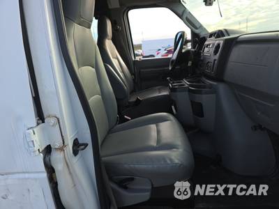 2013 Ford E-250 Commercial Cargo Van 138.0" WB - zdjęcie 8 z 56 - miniatura