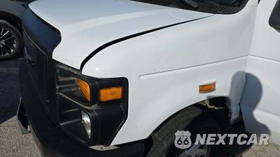2013 Ford E-250 Commercial Cargo Van 138.0" WB - zdjęcie 42 z 56 - miniatura