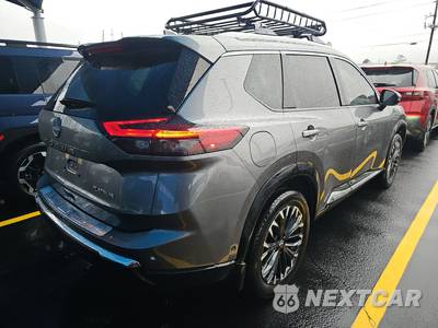 2025 Nissan Rogue Platinum - zdjęcie 4 z 26 - miniatura