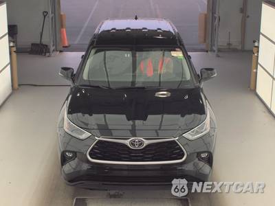 2024 Toyota Highlander LE - zdjęcie 2 z 32 - miniatura