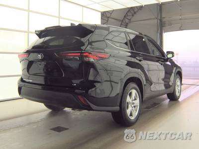 2024 Toyota Highlander LE - zdjęcie 4 z 32 - miniatura