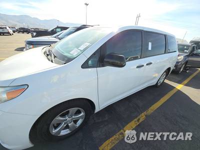 2014 Toyota Sienna L 7-Passenger 119.3" WB
