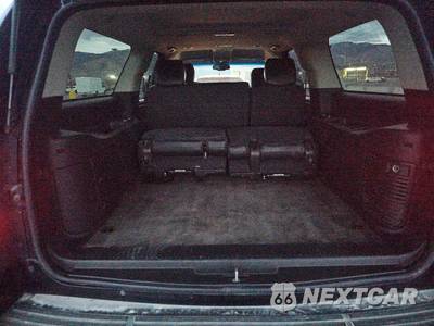2013 Chevrolet Suburban 1500 LT 1LT - zdjęcie 17 z 48 - miniatura