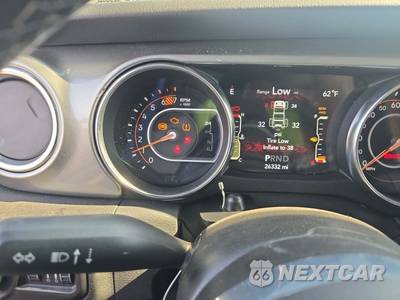 2021 Jeep Wrangler Unlimited Sahara - zdjęcie 31 z 41 - miniatura