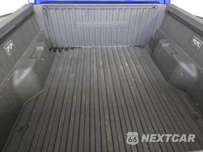 2025 Toyota Tacoma TRD Off-Road Crew Cab Medium Bed - zdjęcie 17 z 19 - miniatura