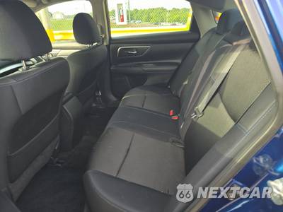 2017 Nissan Altima 2.5 SR - zdjęcie 13 z 36 - miniatura