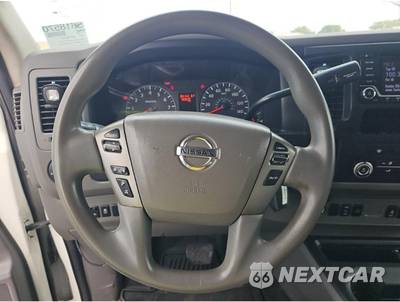 2018 Nissan NV2500 HD Cargo SV High Roof 146.1" WB - zdjęcie 9 z 16 - miniatura