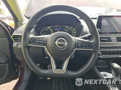 2024 Nissan Altima SV - zdjęcie 10 z 36 - miniatura