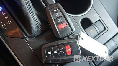 2021 Toyota Highlander XLE - zdjęcie 21 z 25 - miniatura