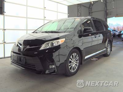 2020 Toyota Sienna XLE 8-Passenger 119.3" WB