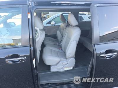 2020 Toyota Sienna XLE 8-Passenger 119.3" WB - zdjęcie 19 z 31 - miniatura