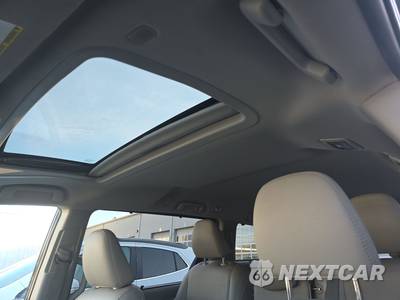 2020 Toyota Sienna XLE 8-Passenger 119.3" WB - zdjęcie 21 z 31 - miniatura