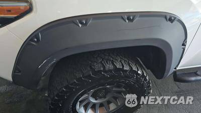 2017 Toyota Tacoma SR5 Crew Cab Medium Bed - zdjęcie 23 z 25 - miniatura