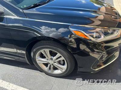 2018 Hyundai Sonata SEL - zdjęcie 5 z 19 - miniatura