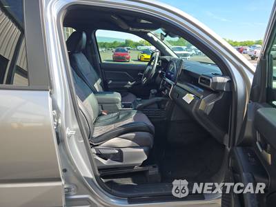 2025 Toyota Tacoma TRD Sport Crew Cab Medium Bed - zdjęcie 8 z 19 - miniatura