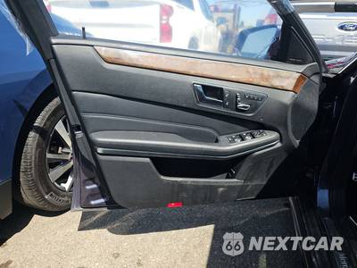 2014 Mercedes-Benz E 350 4MATIC Sedan - zdjęcie 9 z 29 - miniatura