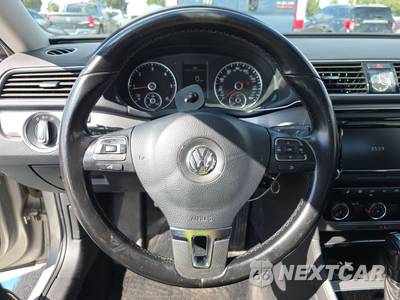 2014 Volkswagen Passat TDI SE w/Sunroof - zdjęcie 10 z 44 - miniatura
