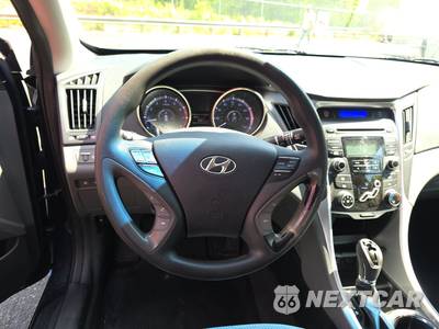 2013 Hyundai Sonata GLS - zdjęcie 10 z 30 - miniatura