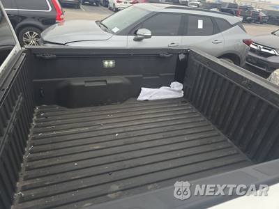 2025 Toyota Tacoma SR5 Crew Cab Medium Bed - zdjęcie 16 z 21 - miniatura