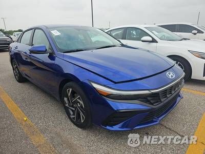 2025 Hyundai Elantra Hybrid Limited - zdjęcie 3 z 17 - miniatura