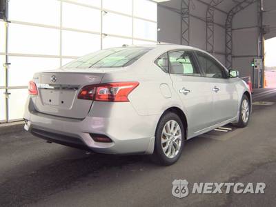 2019 Nissan Sentra SV - zdjęcie 4 z 18 - miniatura