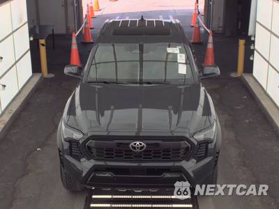 2024 Toyota Tacoma TRD Off-Road Crew Cab Medium Bed - zdjęcie 2 z 18 - miniatura