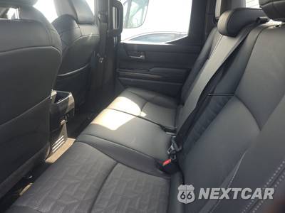 2024 Toyota Tacoma TRD Off-Road Crew Cab Medium Bed - zdjęcie 13 z 18 - miniatura
