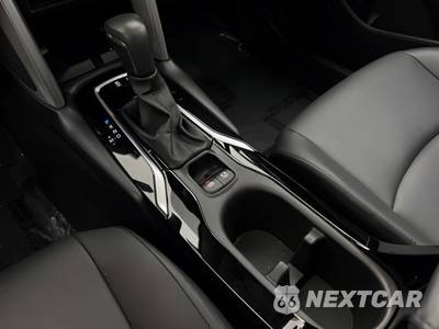 2024 Toyota Corolla Cross XLE - zdjęcie 13 z 31 - miniatura