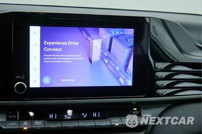 2025 Toyota Camry LE - zdjęcie 17 z 40 - miniatura