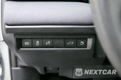 2025 Toyota Camry LE - zdjęcie 15 z 40 - miniatura