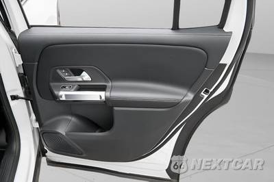 2024 Mercedes-Benz GLB 250 4MATIC - zdjęcie 45 z 45 - miniatura