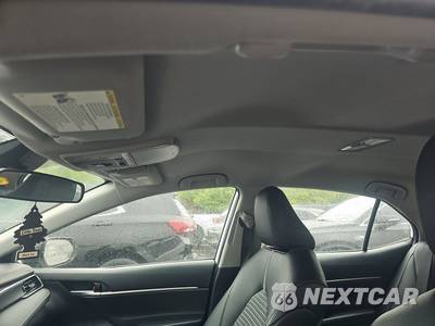 2023 Toyota Camry SE - zdjęcie 18 z 22 - miniatura
