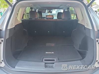 2023 Nissan Rogue Platinum - zdjęcie 18 z 24 - miniatura