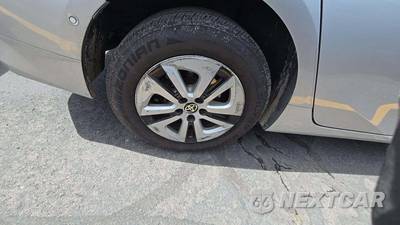 2018 Toyota Prius Two - zdjęcie 23 z 39 - miniatura