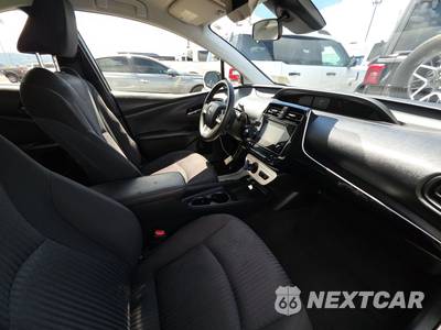 2018 Toyota Prius Two - zdjęcie 8 z 39 - miniatura