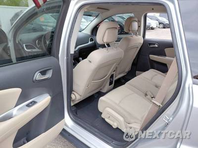 2014 Dodge Journey SXT - zdjęcie 9 z 17 - miniatura