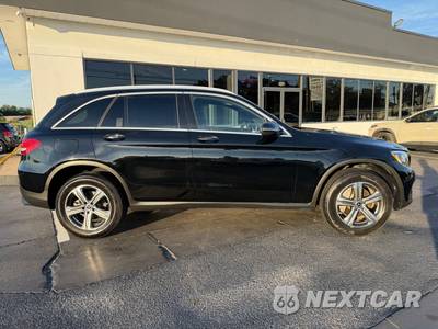 2019 Mercedes-Benz GLC 300 - zdjęcie 4 z 12 - miniatura