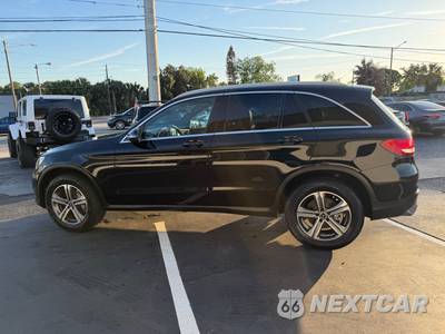 2019 Mercedes-Benz GLC 300 - zdjęcie 8 z 12 - miniatura