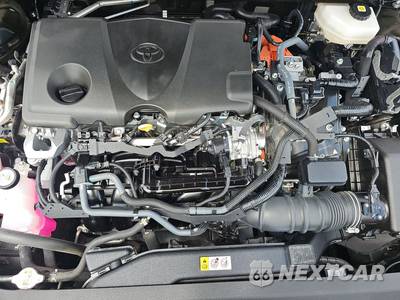 2025 Toyota Camry SE - zdjęcie 15 z 28 - miniatura