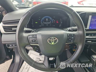 2025 Toyota Camry SE - zdjęcie 10 z 28 - miniatura