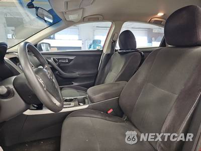 2013 Nissan Altima 2.5 S Sedan - zdjęcie 7 z 17 - miniatura