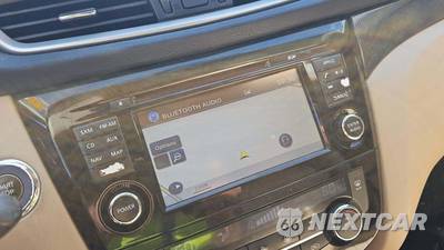 2016 Nissan Rogue SL - zdjęcie 45 z 47 - miniatura