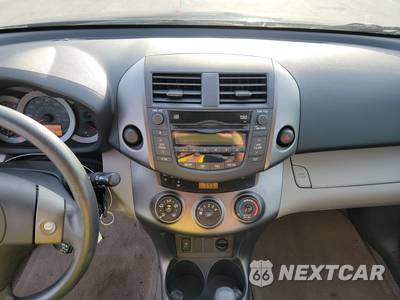 2009 Toyota RAV4 - zdjęcie 11 z 18 - miniatura